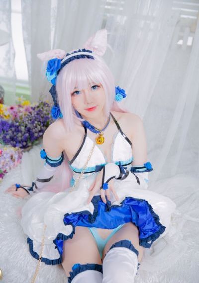 混乱的一家人里有个小孩叫安安